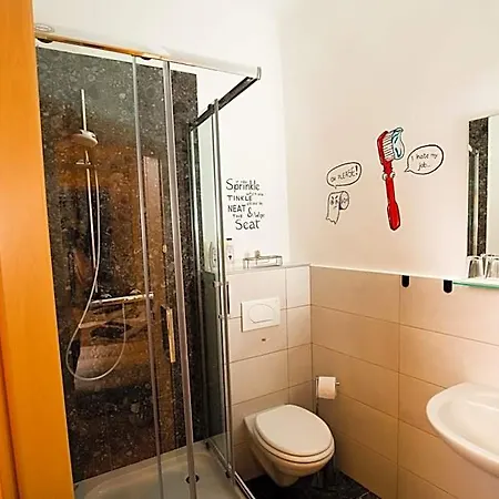 Deznik Auberge de jeunesse *
